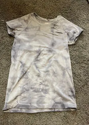 Swiftly Tech Short Sleeve thumbnail 1