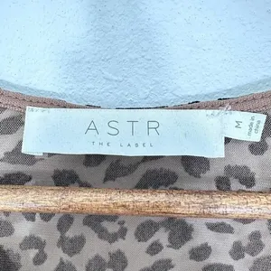 ASTR Lulus plunge Deep V leopard animal print bodysuit Sheer Textured Women's‎ M thumbnail 6