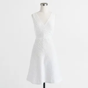 8 J.Crew White Chevron Pleated Dress Tall Sundress V-Neck 100% Cotton Women's thumbnail 2
