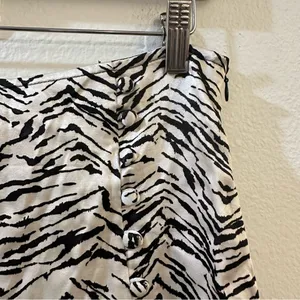 ZARA Womens Zebra Print Satin Mid-Rise Mini Skort Size M Black and White thumbnail 5
