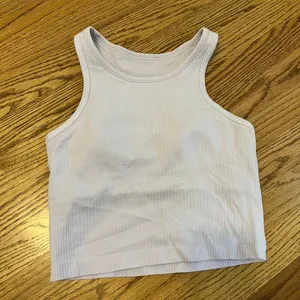 Lululemon cropped ebb to street thumbnail 2