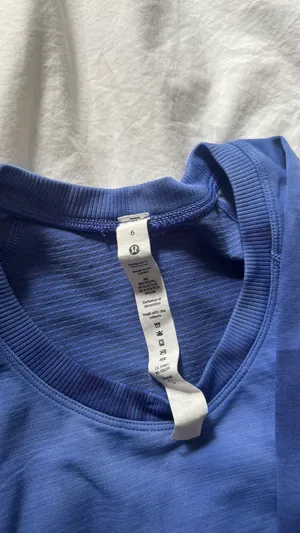 Lululemon Blue Tie-Dye Long Sleeve Swiftly Tech thumbnail 3