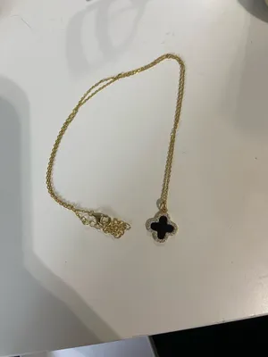 Black and gold clover necklace, bracelet and earrings set thumbnail 4
