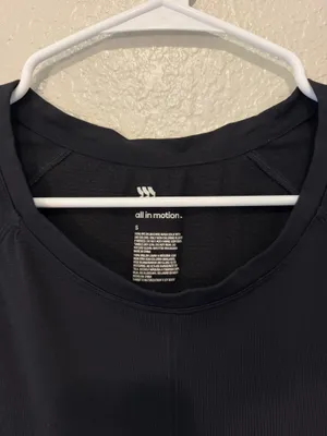 All in Motion Short Sleeve Athletic Crop Tee - Black Size S thumbnail 2