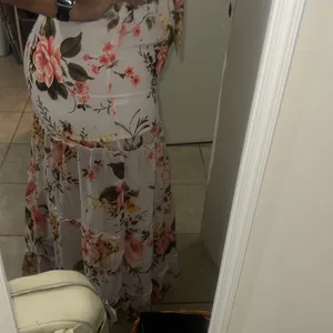 Gorgeous Soft Pink Orange Green Floral Maxi Dress Medium thumbnail 4