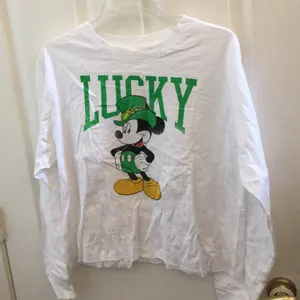 FINAL MARKDOWN Ladies Disney tee xl NWT thumbnail 1
