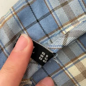Zaful women’s plaid‎ miniskirt — large (size 8) thumbnail 6