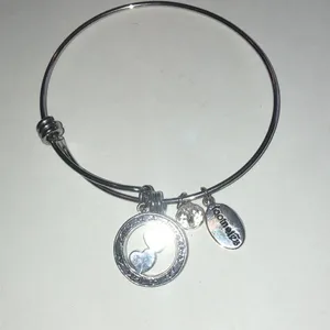 Footnotes Elegant Silver Tone Daughter Charm Bracelet thumbnail 8