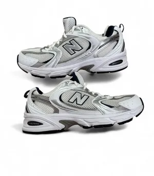 New Balance White and Gray Woman's Athletic RunningSneakers thumbnail 5