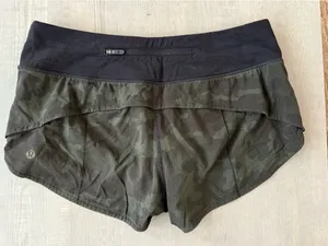 Lululemon Speed Up Shorts 2.5" thumbnail 2