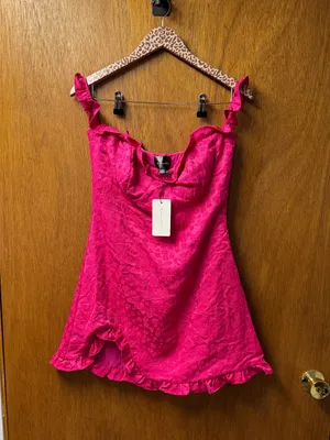 Line & Dot Penelope Off Shoulder Floral Mini Dress Fuschia Pink Medium NEW $127 thumbnail 16