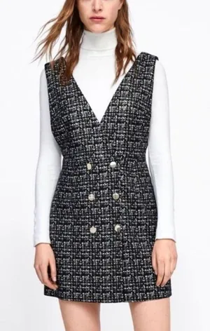 Dress thumbnail 2
