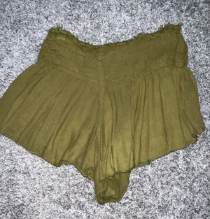 Free People smocked shorts thumbnail 4