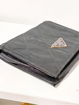 PRADA BLACK Quilted NYLON & Leather WALLET Snap Closure Made in Italy thumbnail 2