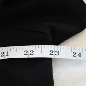 FIGS Technical Collection Womens Black Scrub Top V-Neck‎ Short Sleeve Size XL thumbnail 8