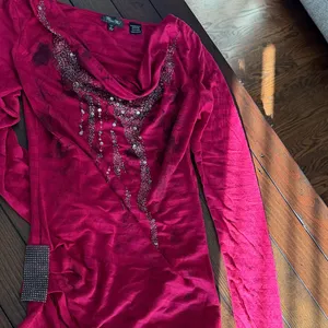 Miss Me magenta with rhinestones long sleeve top size-L thumbnail 10
