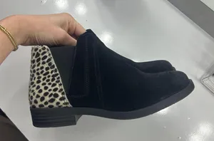booties thumbnail 4