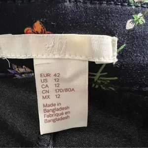 H&M Cigarette Trousers Floral Pants Womens 12 Black Stretch Slim Straight Ankle thumbnail 6