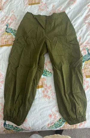 Like New Future Collective Cargo Pants Green thumbnail 1