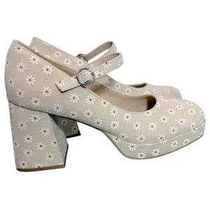 Madden Girl Women's Mantel Mary Jane Flower Print Platform Heels Size 9 Feminine thumbnail 8
