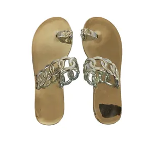 NWOT Casual Toe Loop Detailing Jelly Slippers Gold Size 8 thumbnail 3