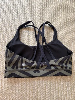 Lululemon Energy Bra in Chevron Shuffle Fatigue Green Black 4 thumbnail 4