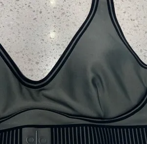 Alo yoga airlift line up bra dark cactus green thumbnail 4
