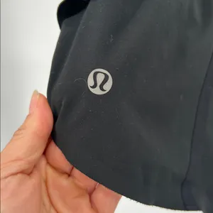 Lululemon Black Run Speed Up Layered Athletic Shorts Size 4 thumbnail 2