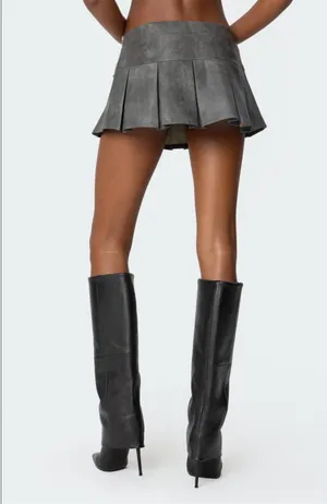 Edikted Billi Faux Leather Pleated Mini Skort thumbnail 5