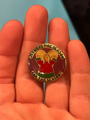 Jesus is the Reason for the Season Christmas Holiday Pin Vintage thumbnail 1