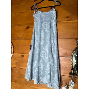 NWT Lulus Loveliest Looks Dusty Blue Floral Jacquard Tie-Strap Midi Dress Sz M thumbnail 7