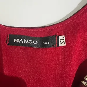 Mango Suit Burgundy Gold Embroidered Evening Gown Fits Medium thumbnail 4