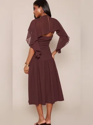 CHOCOLATE CHIFFON CAPE MIDI DRESS Pretty Little Thing thumbnail 2