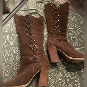 sbicca RARE lace up/ zipper boho suede boots sz 9 thumbnail 2