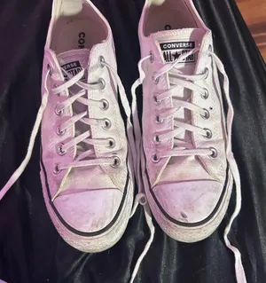 Converse Women's Classic White Sneakers thumbnail 1
