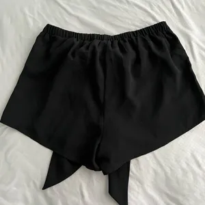 NEW Black Tie Shorts thumbnail 2