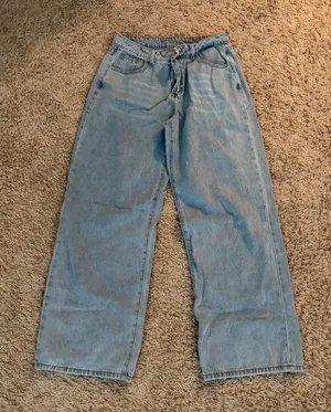 Boutique Light wash low rise wide leg denim jeans thumbnail 1