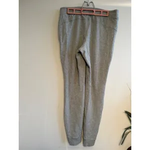 Alo Yoga Urban Moto Sweatpants Heather Grey Ribbed Joggers Womens no drawstring thumbnail 4