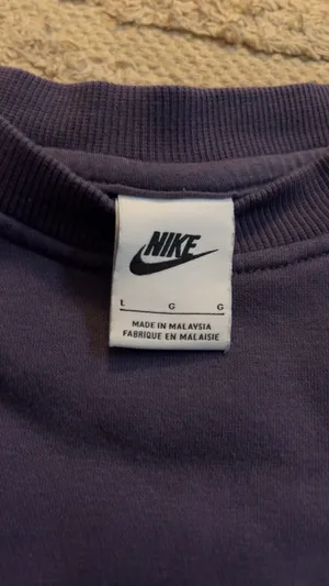 Nike Crewneck thumbnail 3