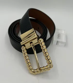 Source Unknown Black and Brown reversible belt with Gold Twisted Buckle thumbnail 1