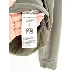Athleta Seasoft 1/2 Zip Pullover Women's XS Green Cozy‎ Athleisure thumbnail 11