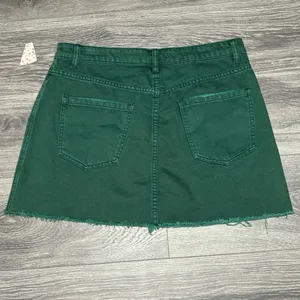 Free People We the Free Zip It Up Mini Jean Skirt Green Cotton size 31‎ *251 thumbnail 7