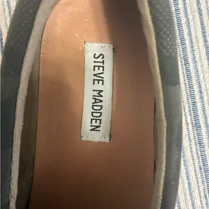 Steve Madden Womens Camouflage Slip-On Sneakers - Green 9M thumbnail 5