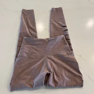 Beyond Yoga Pink Leggings Spacedye with‎ side Cutouts Size XS thumbnail 3