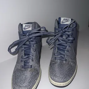 Nike Women's High-Top Wedge Athletic Shoes in Slate Gray thumbnail 2