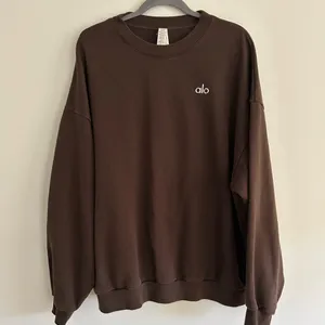 Alo Yoga Accolade Crew Neck Pullover Brownstone Size XL Sweatshirt Unisex thumbnail 2