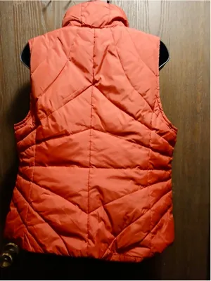 Kenneth Cole Reaction Women's Red Quilted Puffer Vest - Size L - INV316 A3 thumbnail 7