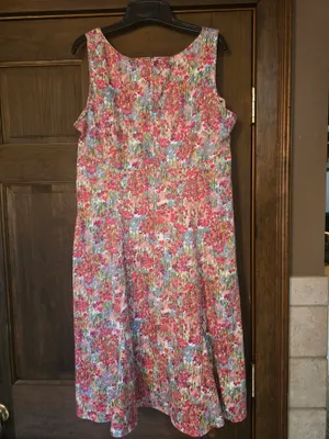 Sag Harbor Pink Floral Midi Dress with Blue Accents Size 14 thumbnail 4