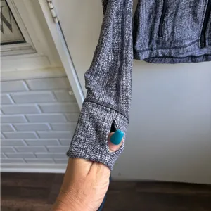 Lululemon Define Jacket 4 Athleisure workout‎ yoga streetwear layered thumbnail 3