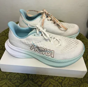 Hoka Mach 6 Women's Running Shoes White Aqua Teal Size 8.5 thumbnail 1